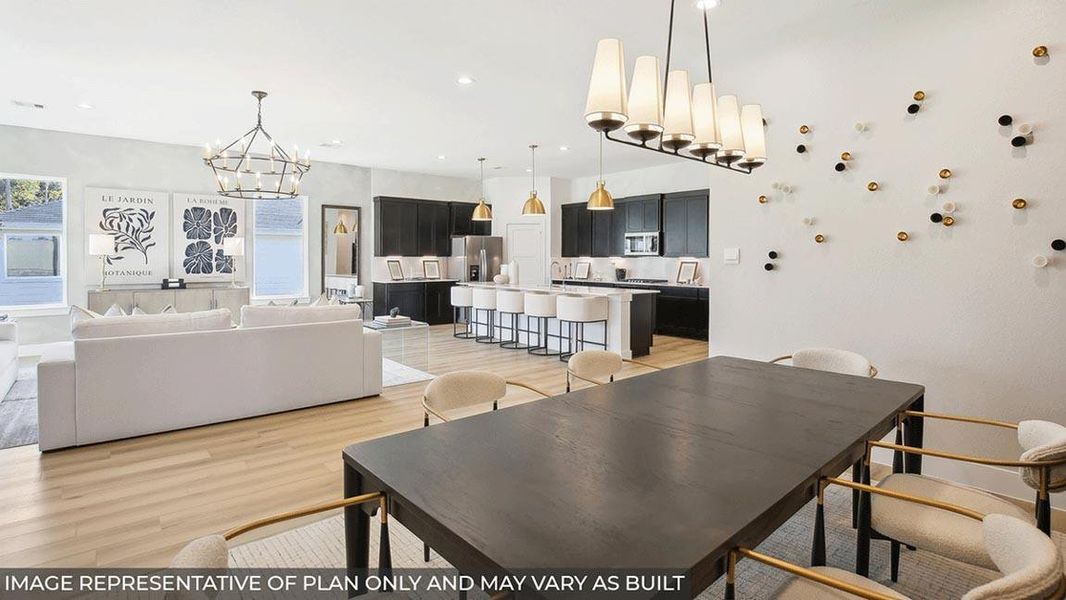 Furnished interior view inside a new home in Silverthorne, Conroe (Image 10).