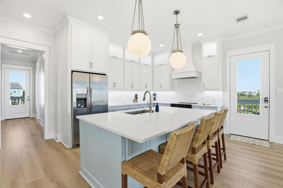 Furnished interior view inside a new home in , Galveston (Image 33).