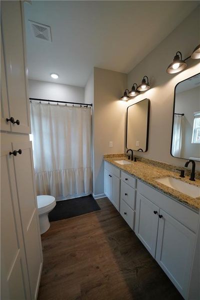 Furnished interior view inside a new home in , Bremen (Image 6).