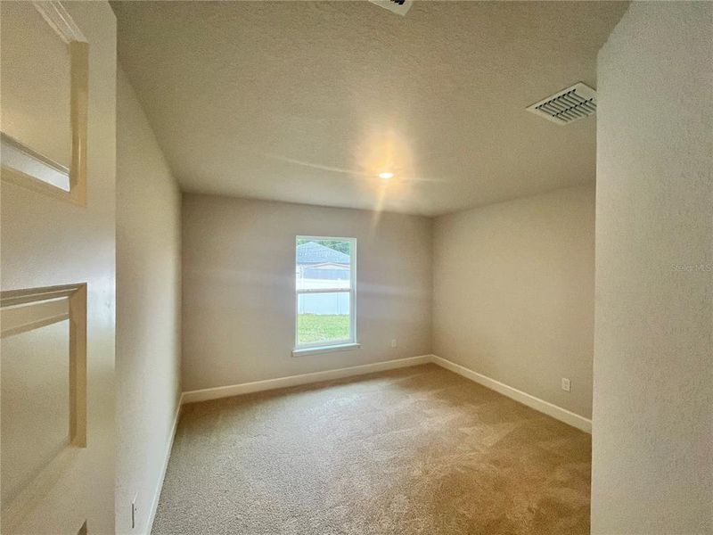 Spacious, unfurnished interior of a new home in Orange Blossom Hills, Summerfield (Image 13).