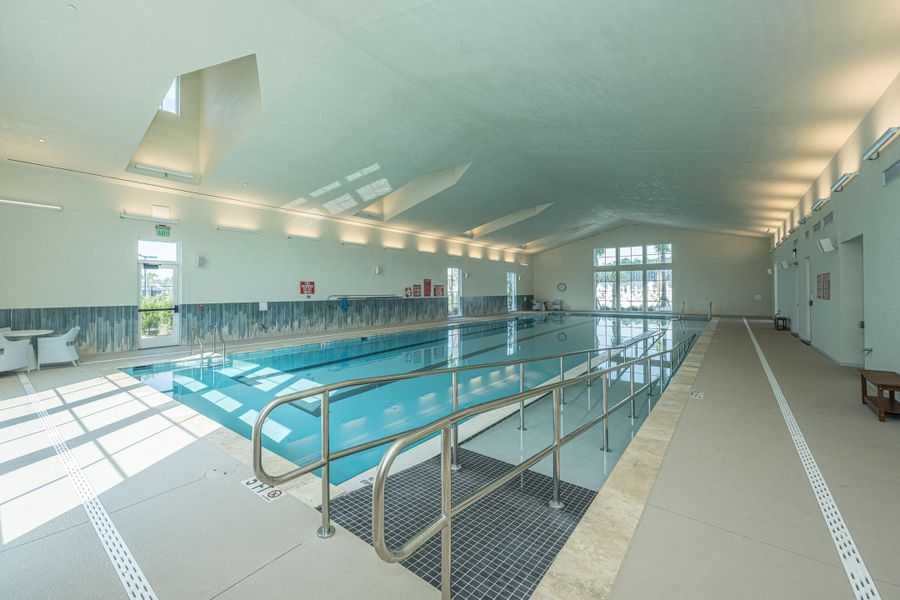Community amenities in , Summerville (Image 42).