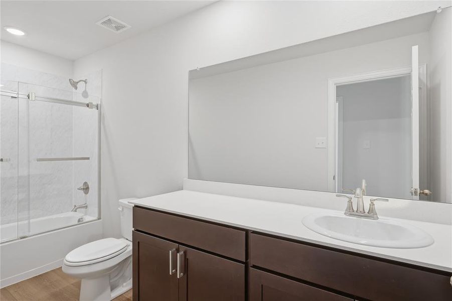 Furnished interior view inside a new home in Courtland Place, Cleburne (Image 14). Furnished interior view inside a new home in Courtland Place, Cleburne (Image 14).