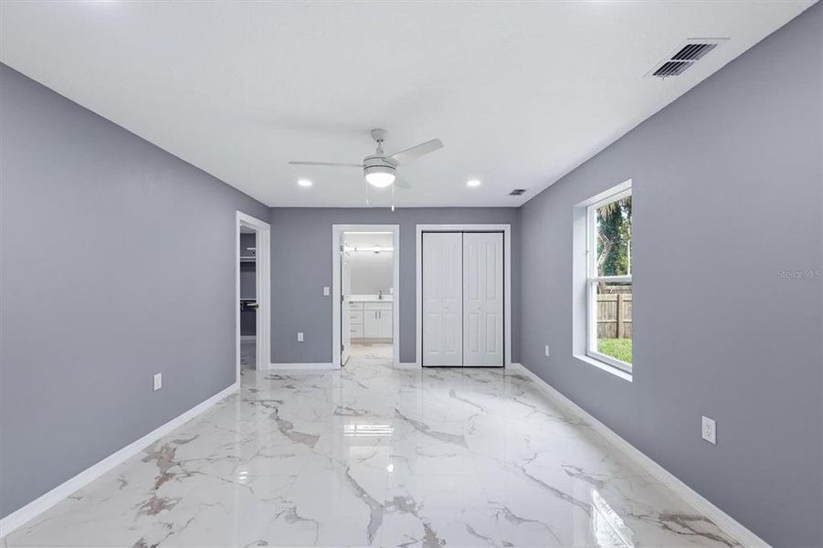 Spacious, unfurnished interior of a new home in , Bradenton (Image 25). Spacious, unfurnished interior of a new home in , Bradenton (Image 25).