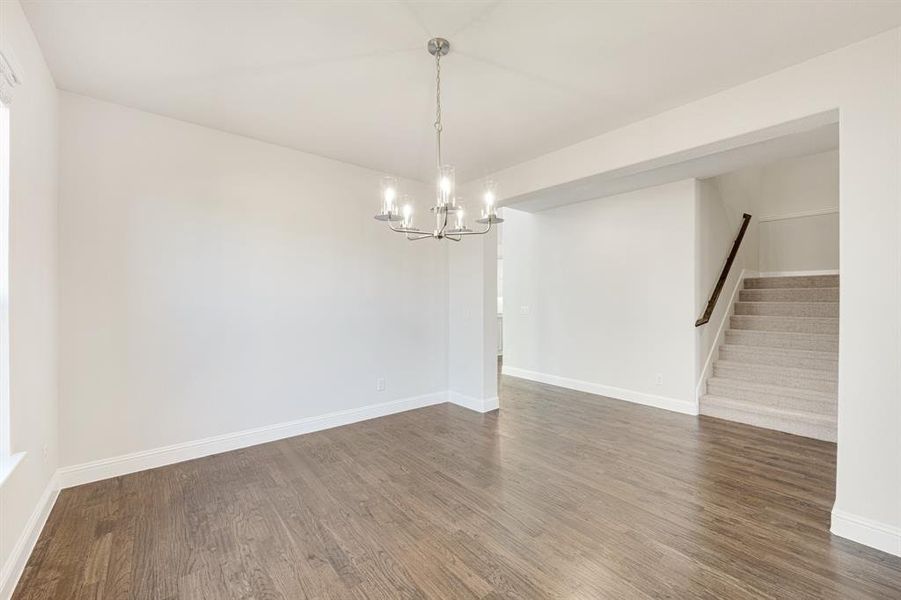 Spacious, unfurnished interior of a new home in Triple Diamond Ranch, Mansfield (Image 37).