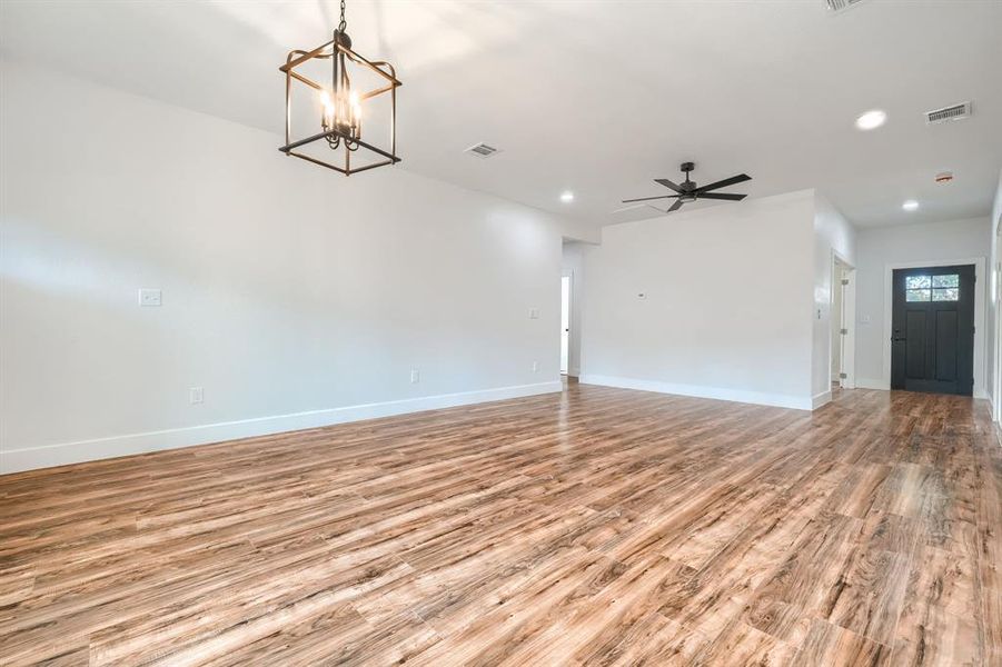 Spacious, unfurnished interior of a new home in , Garland (Image 22). Spacious, unfurnished interior of a new home in , Garland (Image 22).