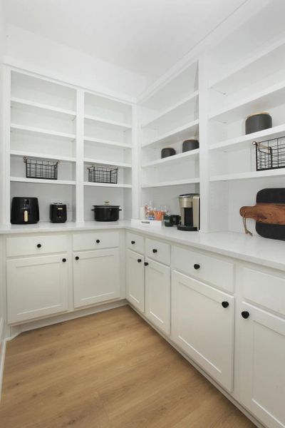 Benson Working Pantry Benson Working Pantry