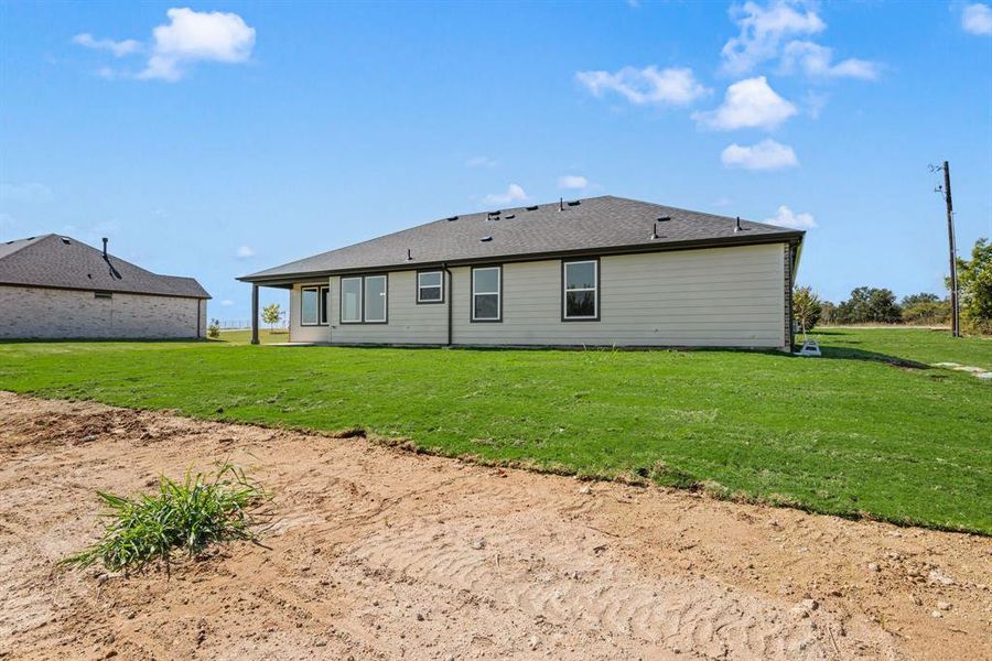 Exterior details and patio area of a home in Gatlin Ranch, Springtown (Image 1). Exterior details and patio area of a home in Gatlin Ranch, Springtown (Image 1).