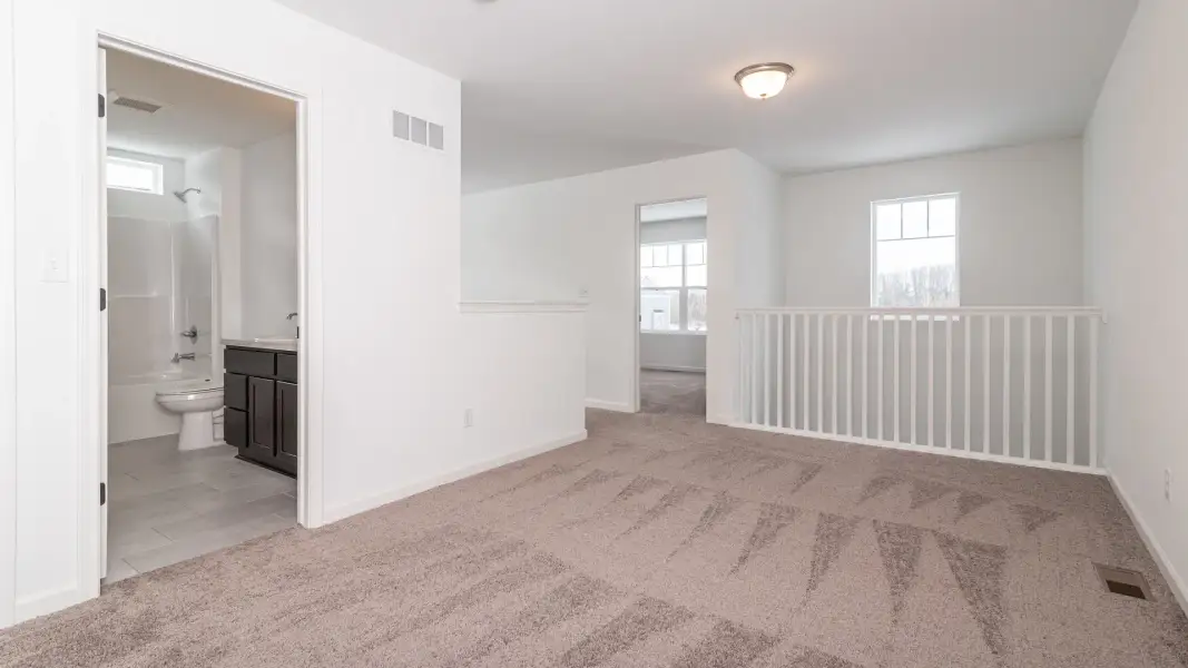 Representative unfurnished interior of a home built from the The Middleton by Norfolk Homes in Offsite Builds Southern Michigan, Ann Arbor (Image 85).