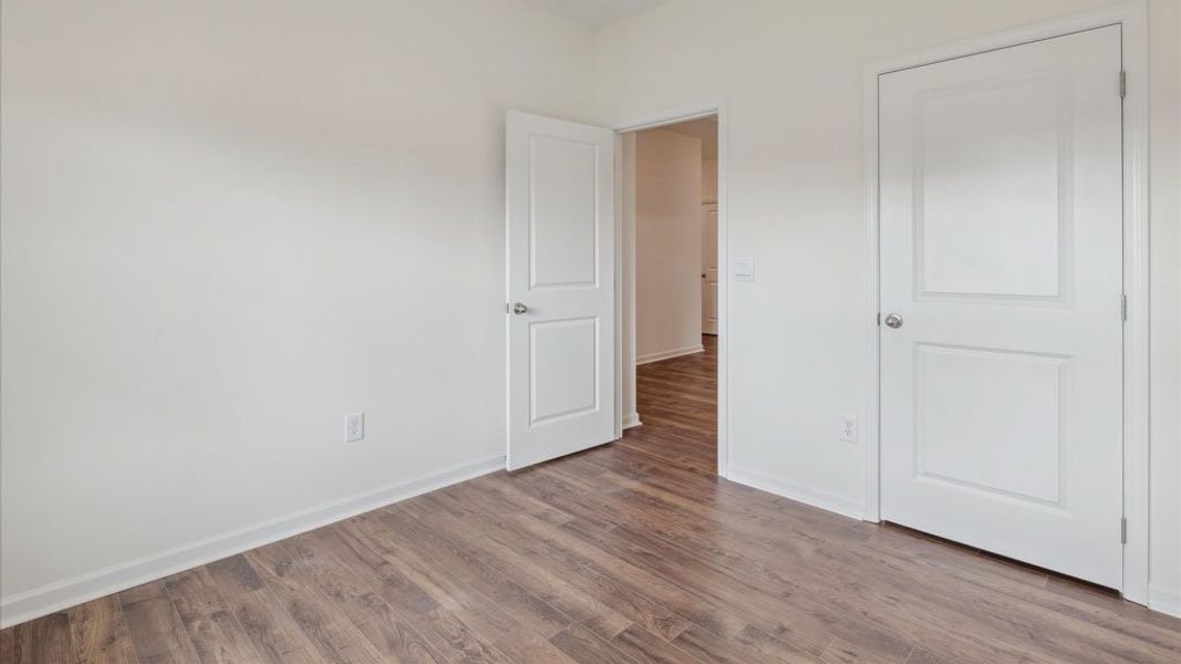 Spacious, unfurnished interior of a new home in Catlett Cove, Knoxville (Image 23).