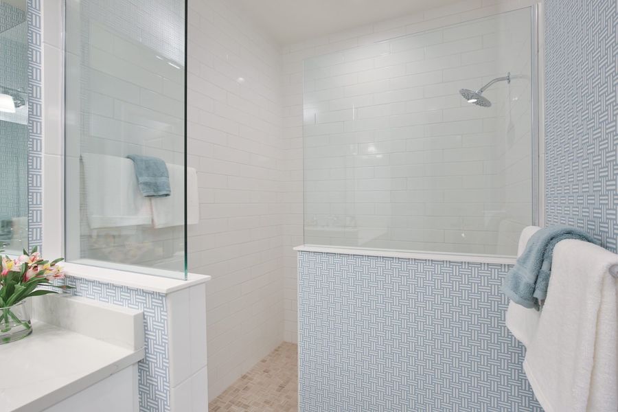 Representative furnished interior of a home built from the Sandcastle 2 by Neal Communities in Palm Grove, Bradenton (Image 8).