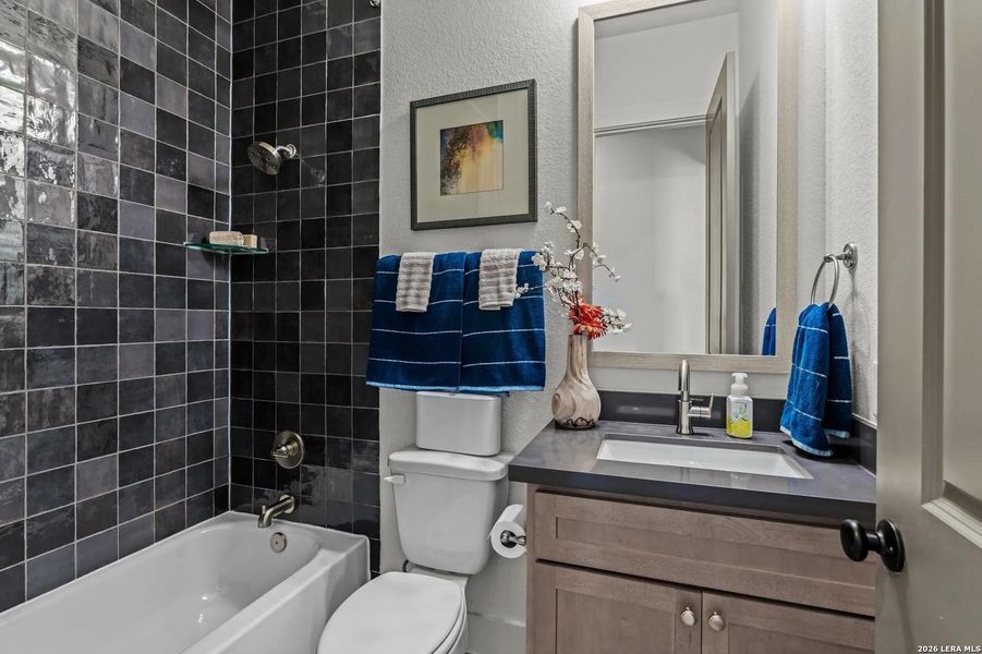 Furnished interior view inside a new home in Ventana - 60', Bulverde (Image 17).