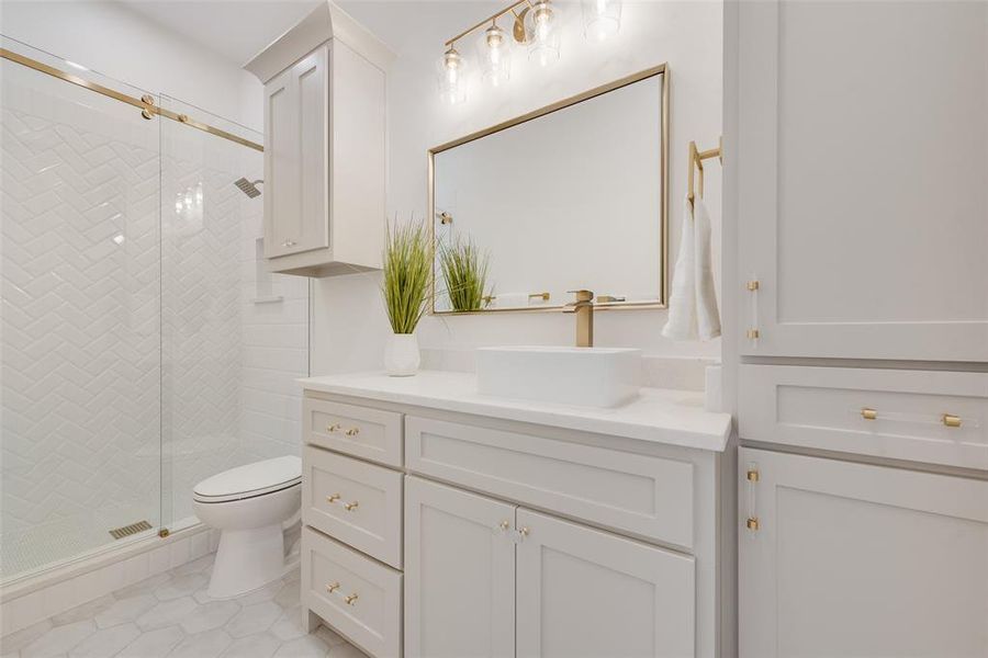 Furnished interior view inside a new home in , Rockwall (Image 9). Furnished interior view inside a new home in , Rockwall (Image 9).