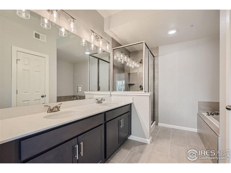 5 Piece Primary Ensuite