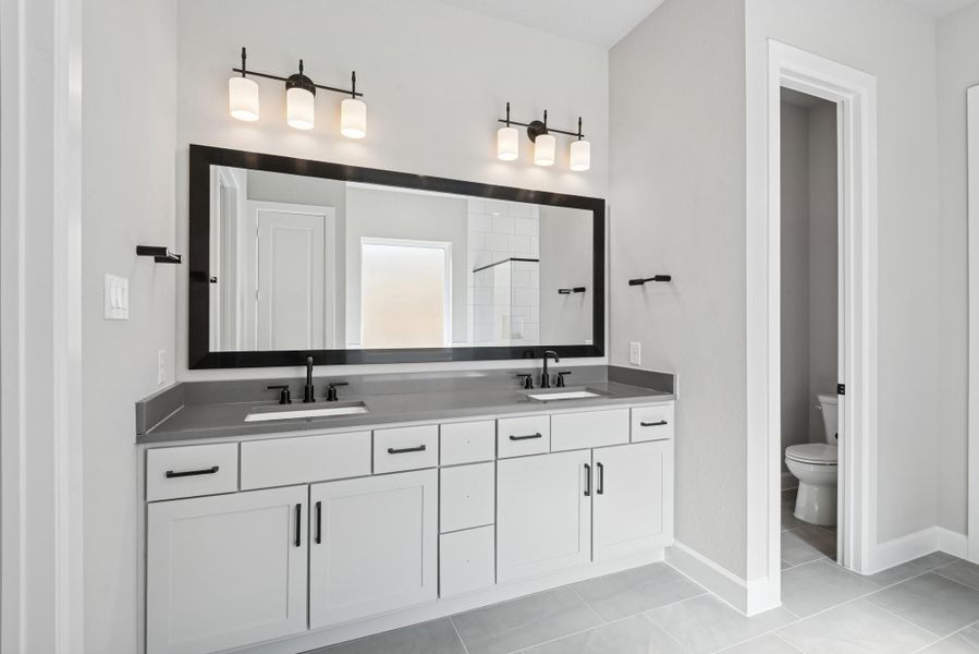 Furnished interior view inside a new home in Grand Central Park 55' Homesites, Conroe (Image 8). Furnished interior view inside a new home in Grand Central Park 55' Homesites, Conroe (Image 8).