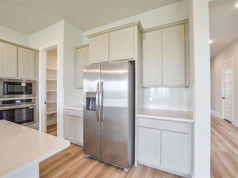 Furnished interior view inside a new home in Sierra Vista, Rosharon (Image 14).