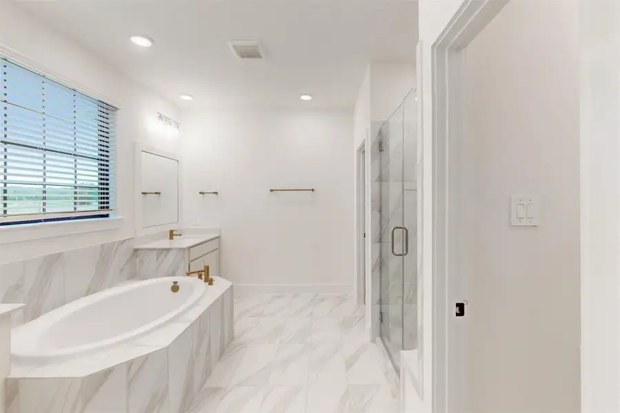 Furnished interior view inside a new home in Sorella, Tomball (Image 9).