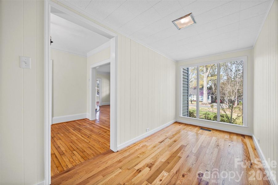 Spacious, unfurnished interior of a new home in , York (Image 12).