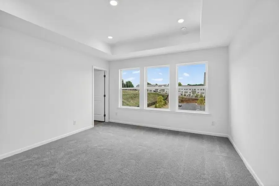 Spacious, unfurnished interior of a new home in Chandler Run, Tucker (Image 29).