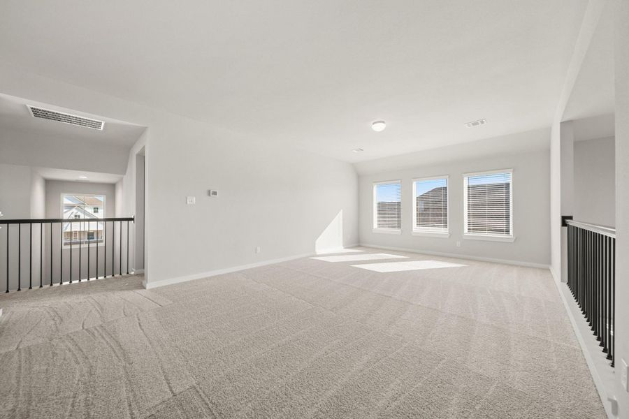 Spacious, unfurnished interior of a new home in Huntington Place, Rosharon (Image 12). Spacious, unfurnished interior of a new home in Huntington Place, Rosharon (Image 12).