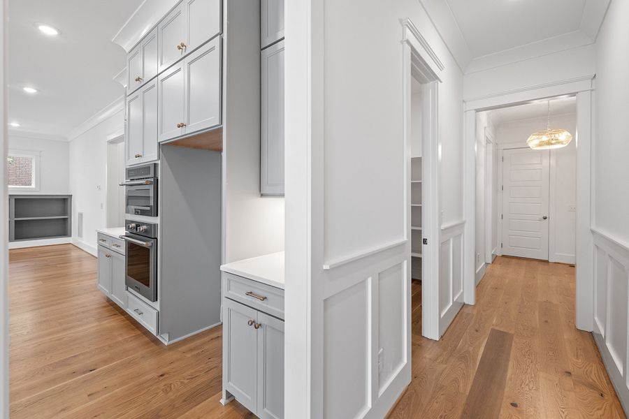 Representative furnished interior of a home built from the The Emerson by RobuckHomes in Stonehenge, Raleigh (Image 121).