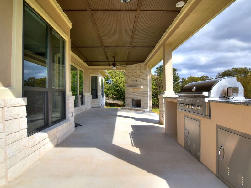 Representative exterior details of a home built from the Madera II by Giddens Homes in Scofield Farms Estates, Georgetown (Image 88).