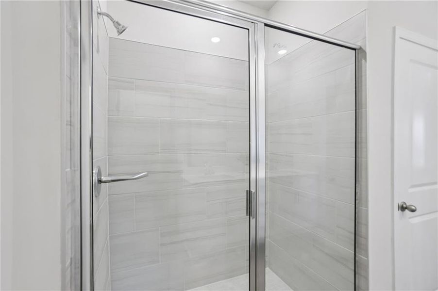 Close-up of interior finishes inside a home in Westmont Preserve, Powder Springs (Image 20).