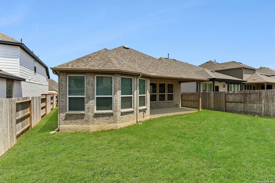 Exterior details and patio area of a home in Sendero at Veramendi, New Braunfels (Image 23).
