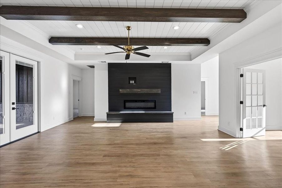 Spacious, unfurnished interior of a new home in , Enchanted Oaks (Image 31).