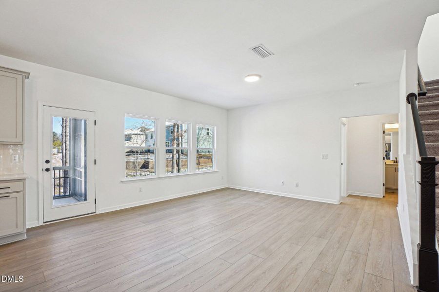 4-web-or-mls-Church Rd 22-004