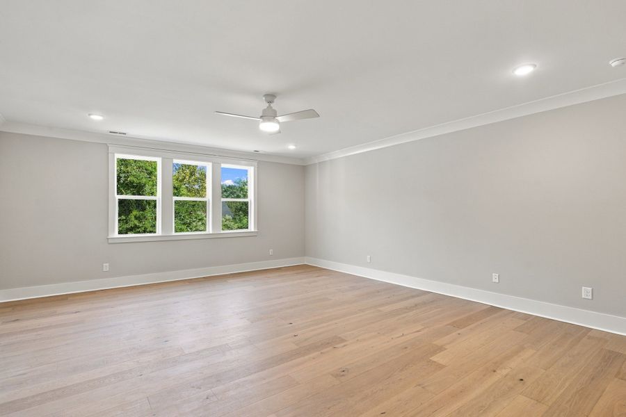 Representative unfurnished interior of a home built from the The Emerson by RobuckHomes in Stonehenge, Raleigh (Image 225).