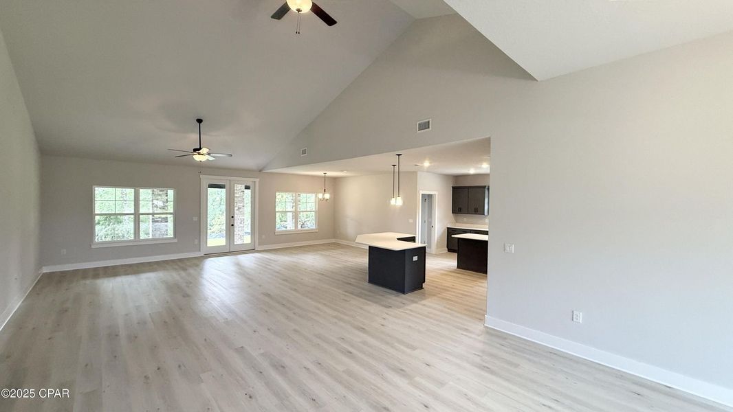 Spacious, unfurnished interior of a new home in Cedar Creek at Deerpoint Lake, Panama City (Image 4). Spacious, unfurnished interior of a new home in Cedar Creek at Deerpoint Lake, Panama City (Image 4).
