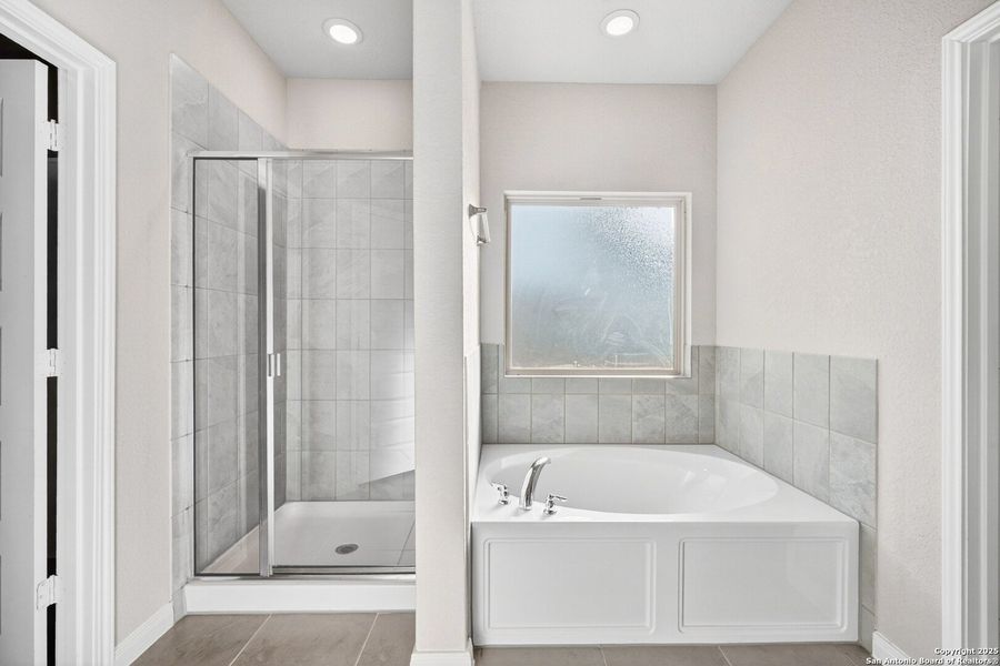 Furnished interior view inside a new home in Paloma Park, Converse (Image 14). Furnished interior view inside a new home in Paloma Park, Converse (Image 14).