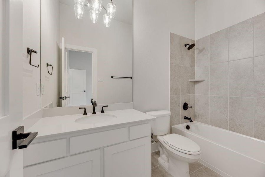 Furnished interior view inside a new home in Lake Forest, McKinney (Image 14). Furnished interior view inside a new home in Lake Forest, McKinney (Image 14).