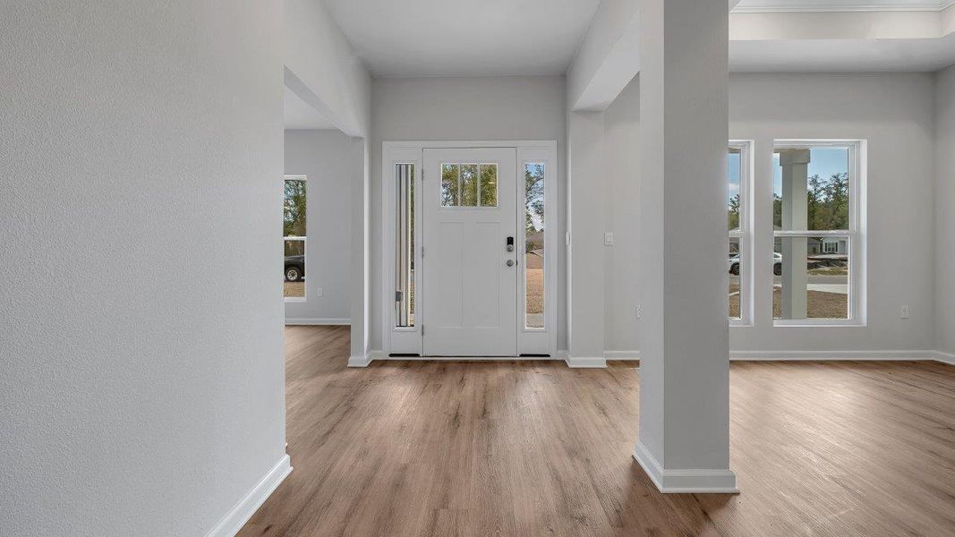 Spacious, unfurnished interior of a new home in Greystone, Crawfordville (Image 10).