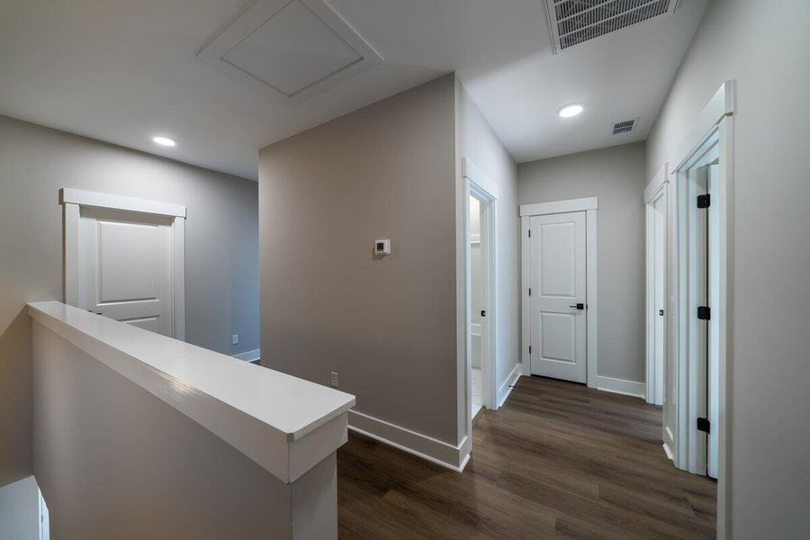 Image 19 of a home in .