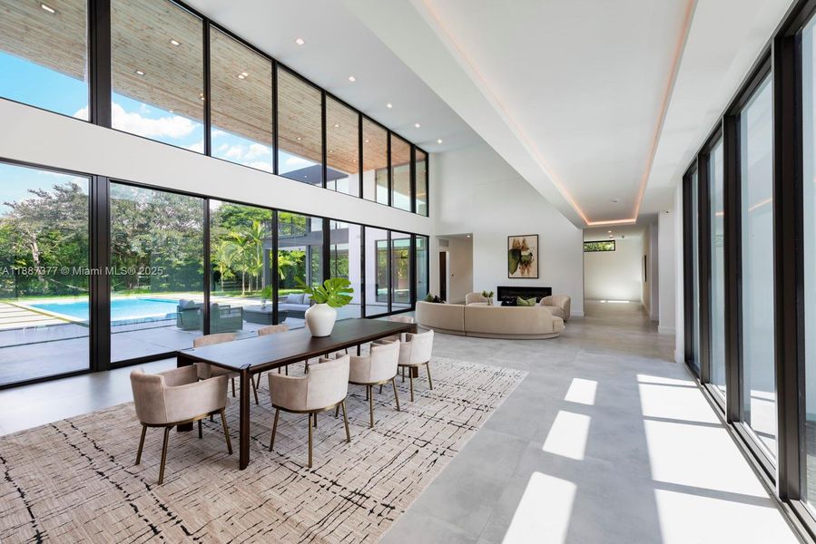 Image 52 of a home in .