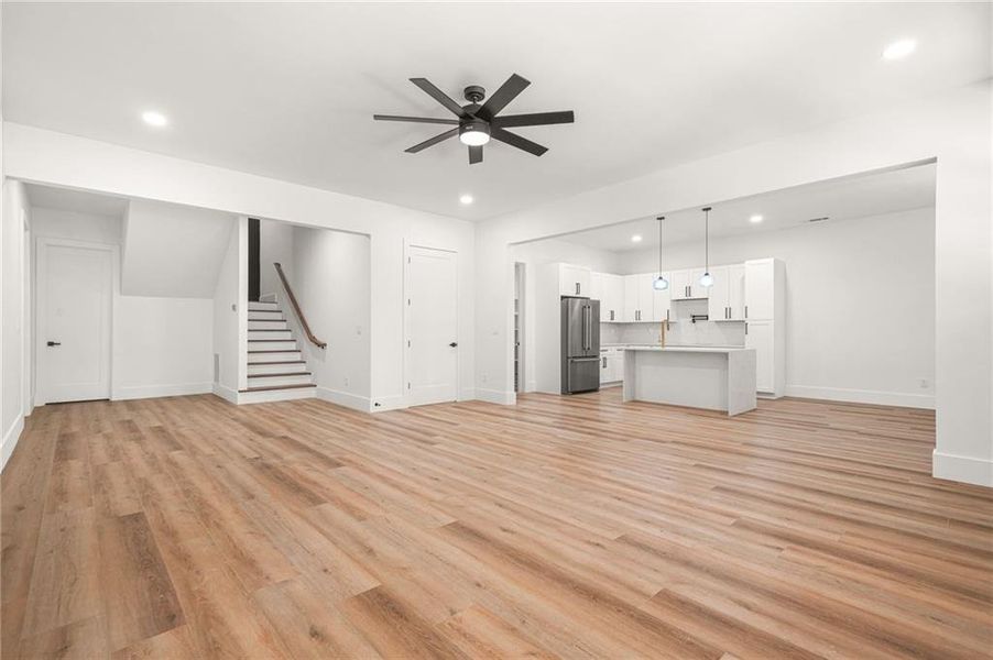 Spacious, unfurnished interior of a new home in , Atlanta (Image 40).