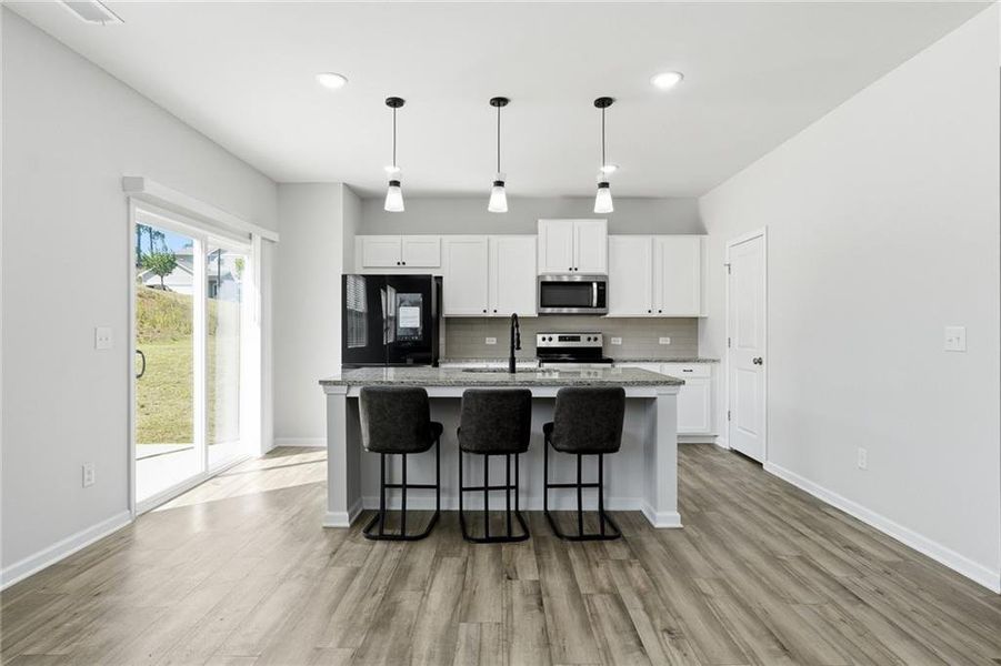Furnished interior view inside a new home in Alcovy Trace, Lawrenceville (Image 5).