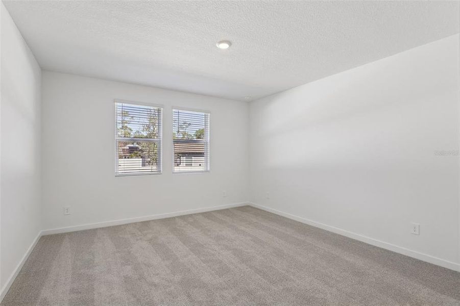 Spacious, unfurnished interior of a new home in , Palm Coast (Image 35).