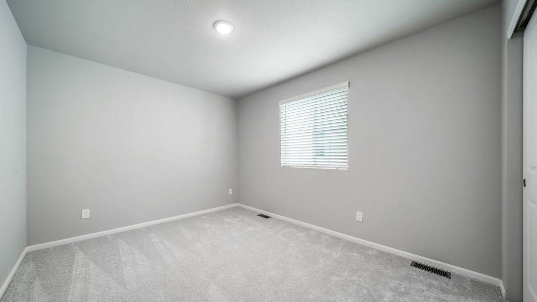Spacious, unfurnished interior of a new home in Sky Ranch, Watkins (Image 26). Spacious, unfurnished interior of a new home in Sky Ranch, Watkins (Image 26).