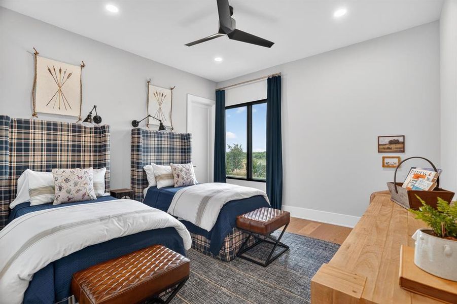Furnished interior view inside a new home in , Strawn (Image 28).