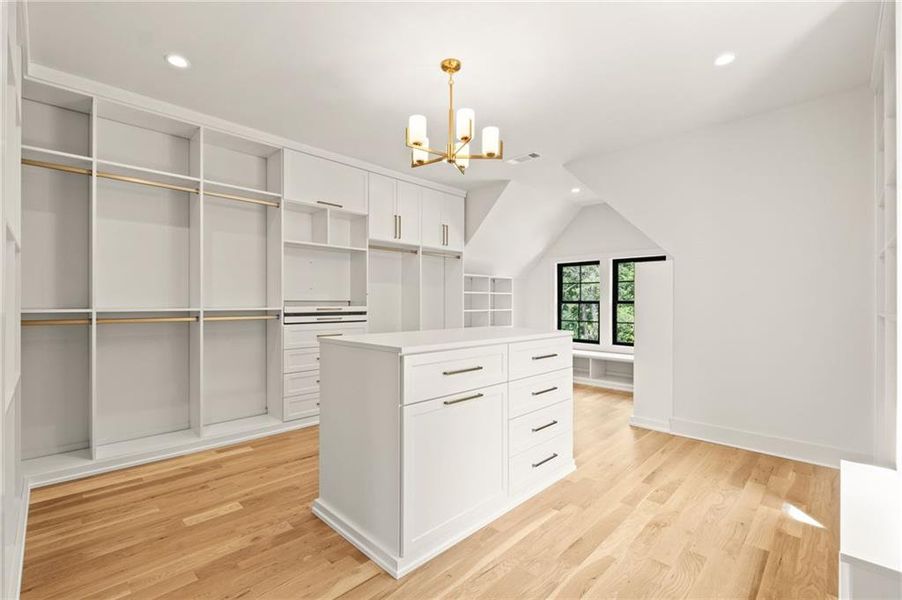 Image 78 of a home in .