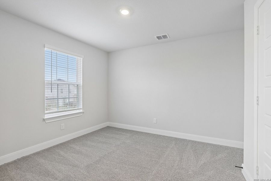 Spacious, unfurnished interior of a new home in Hightop Ridge, Converse (Image 16).