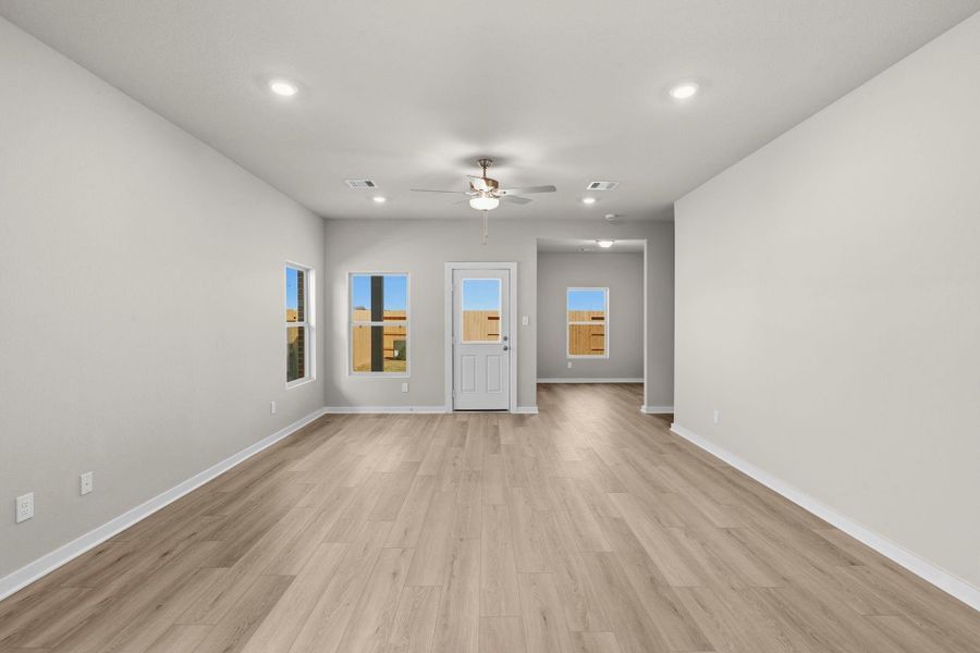 Spacious, unfurnished interior of a new home in Cypress Green, Hockley (Image 17).