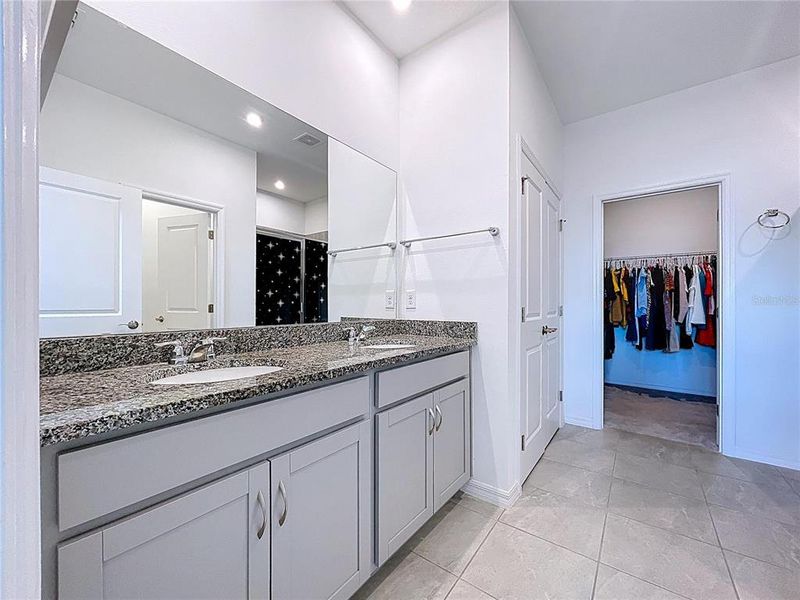 Furnished interior view inside a new home in Covered Bridge at Liberty Bluff, Haines City (Image 16).