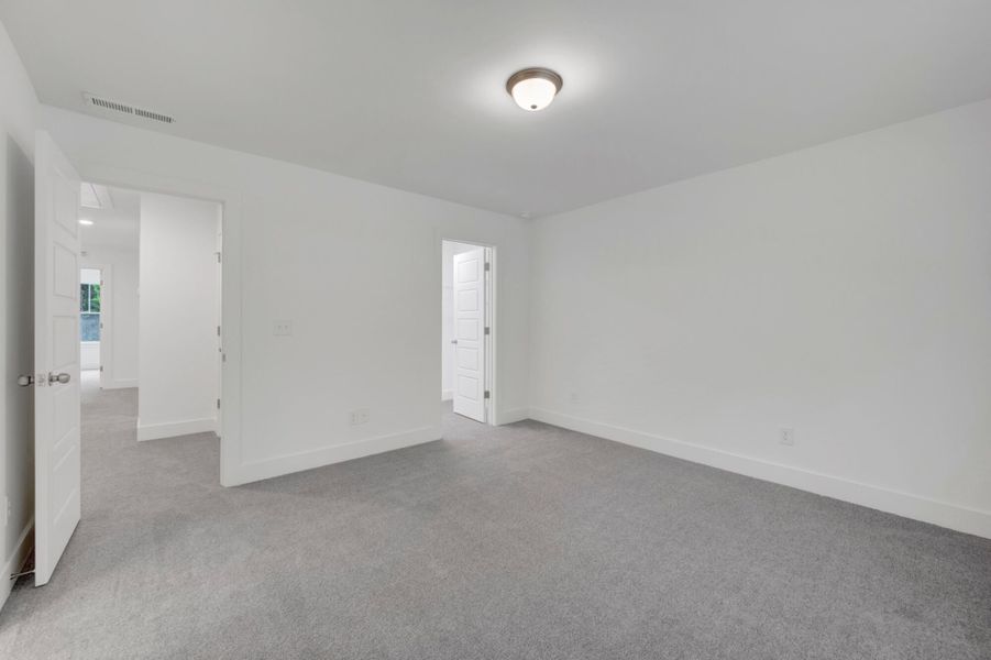Spacious, unfurnished interior of a new home in Ashmore Townes, Garner (Image 21). Spacious, unfurnished interior of a new home in Ashmore Townes, Garner (Image 21).