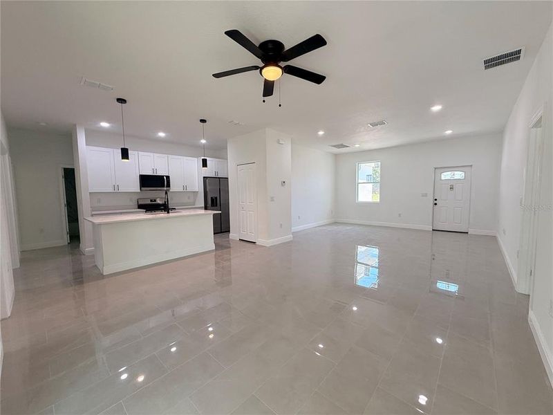 Spacious, unfurnished interior of a new home in , Palm Bay (Image 19). Spacious, unfurnished interior of a new home in , Palm Bay (Image 19).