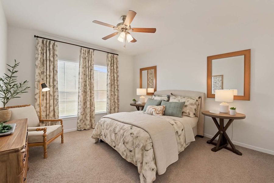 Furnished interior view inside a new home in Three Creeks, Belton (Image 7).