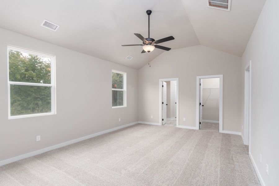 Representative unfurnished interior of a home built from the Sitka by Nason Homes in Brady Estates, Murfreesboro (Image 22).