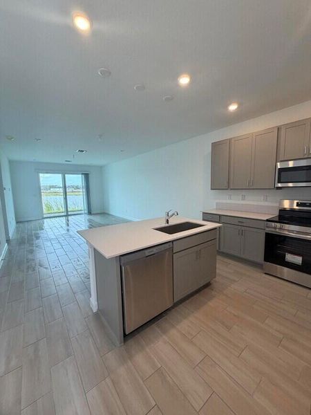 3772-harborside Living room